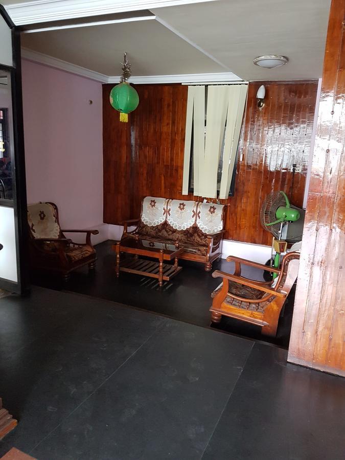Hotel Boban Plaza Thiruvananthapuram Екстериор снимка