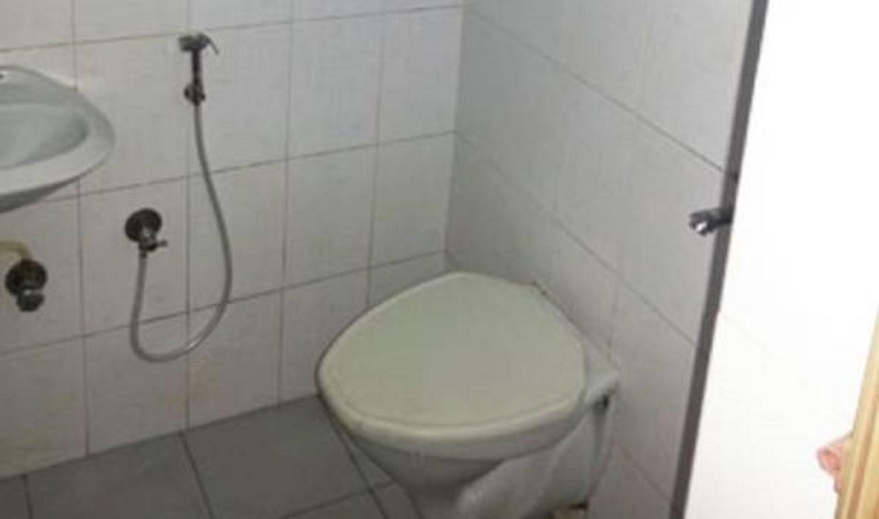 Hotel Boban Plaza Thiruvananthapuram Екстериор снимка